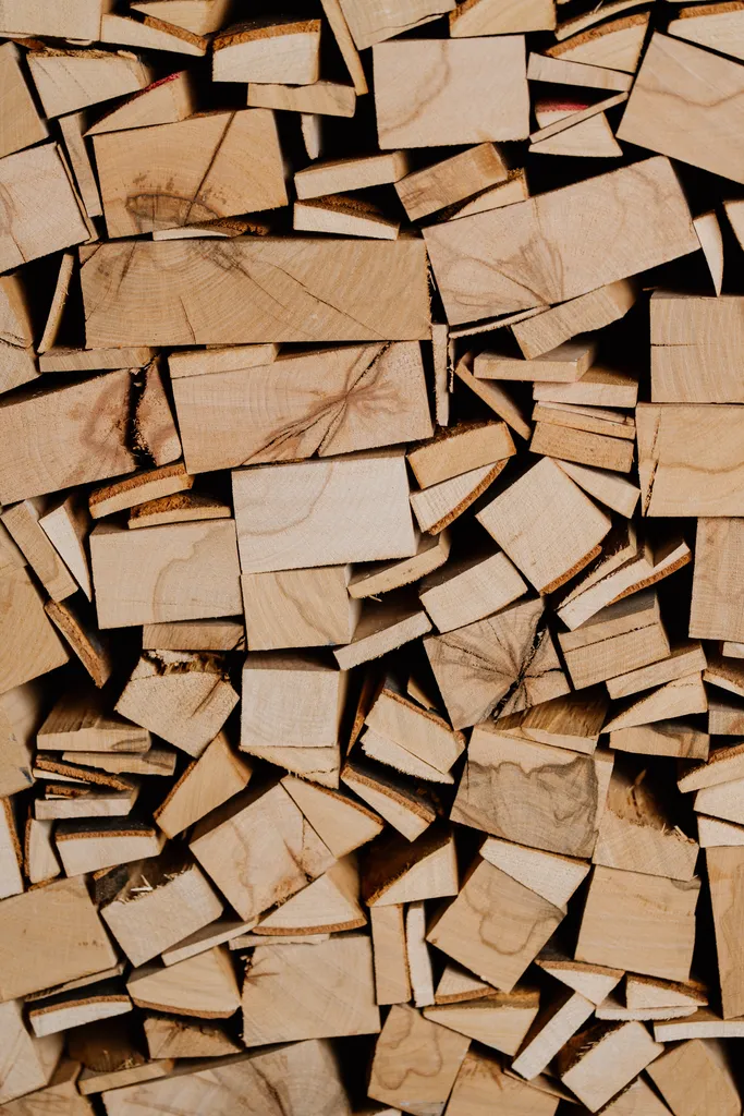 Brennholz-Sortiment für Winzer im Landkreis Deggendorf